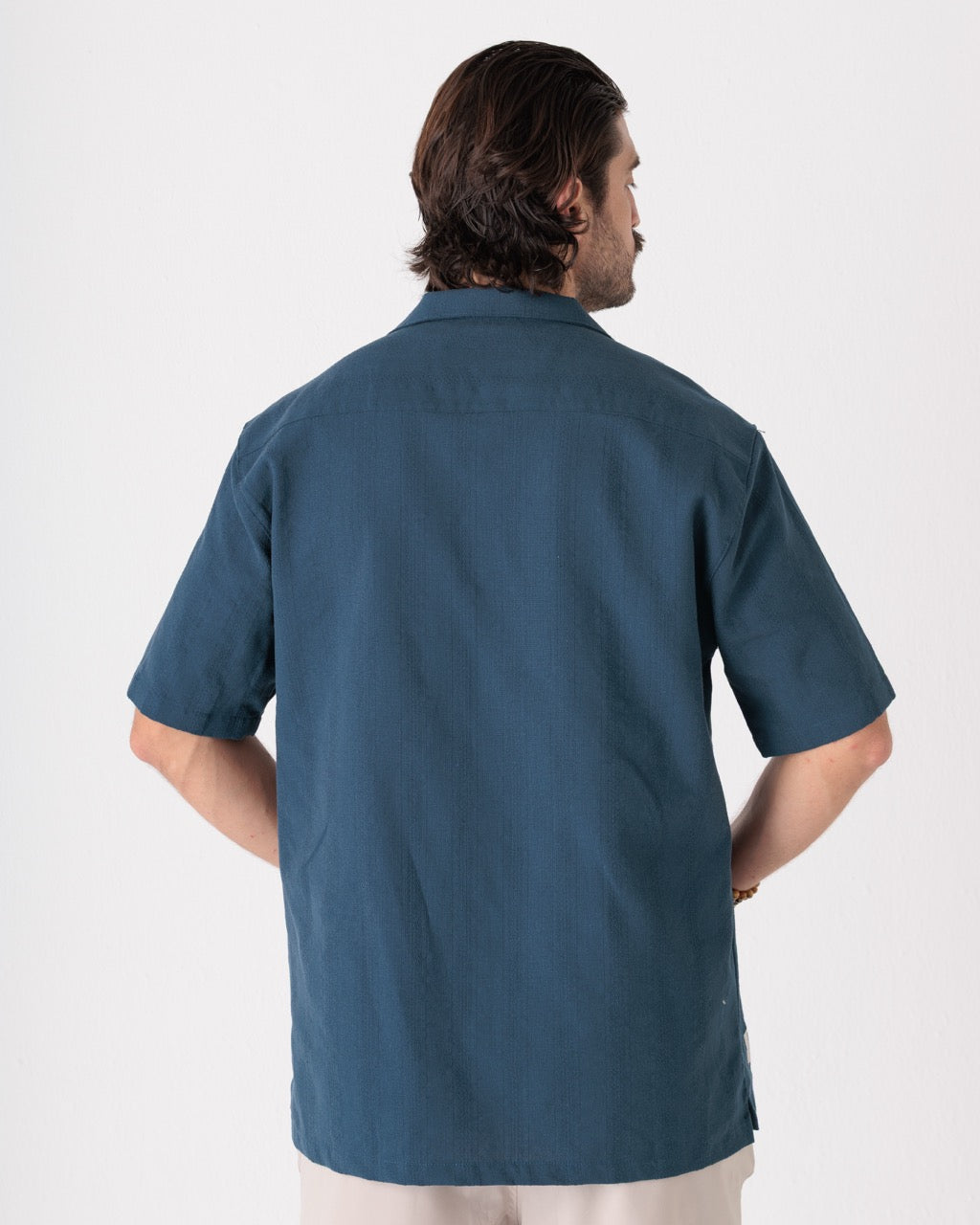 Camisa Masculina Básica Solsticio (Algodón 100%)
