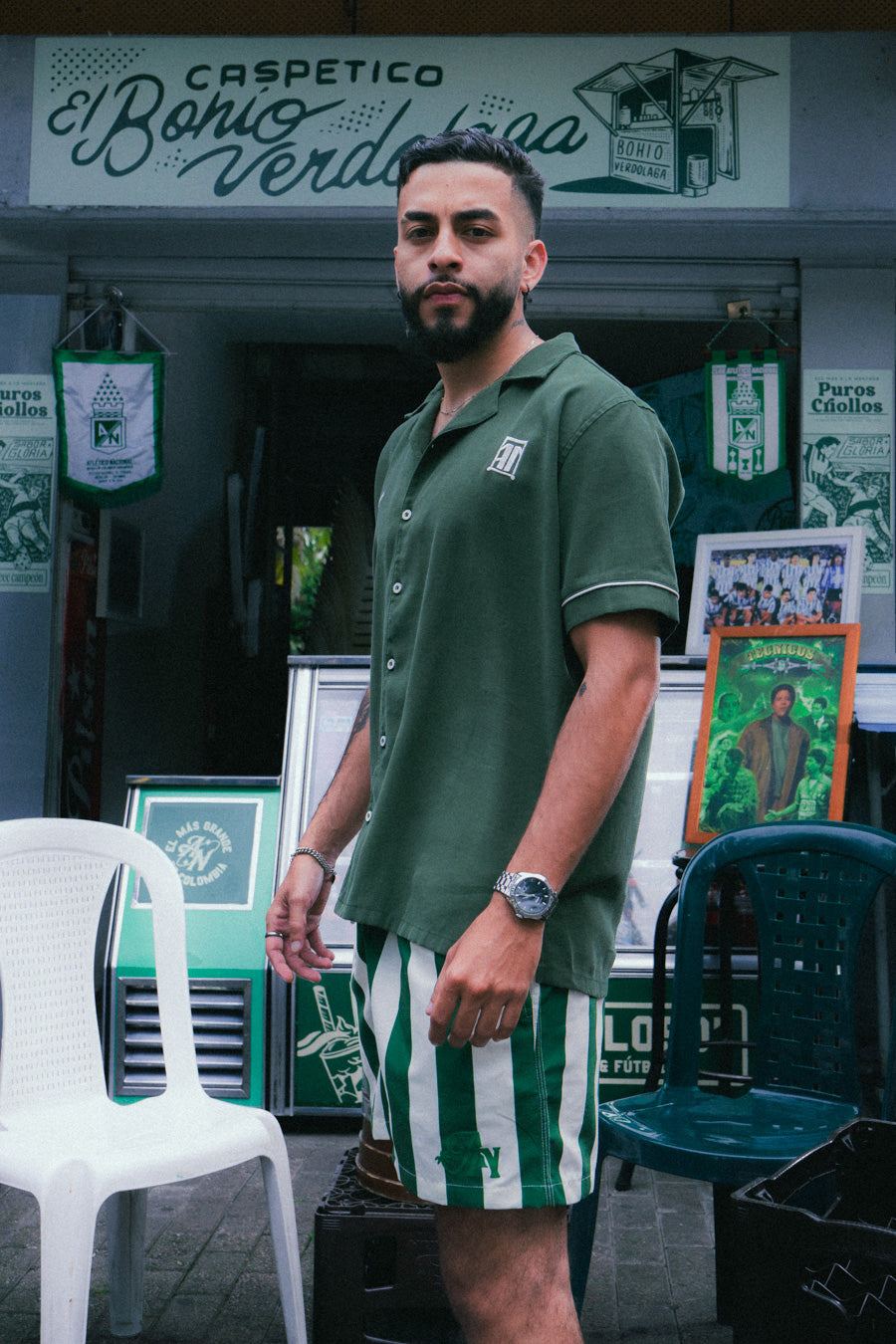 Camisa Unisex Esto Es, Verde Oscuro Atlético Nacional X Bohío (Rayón)
