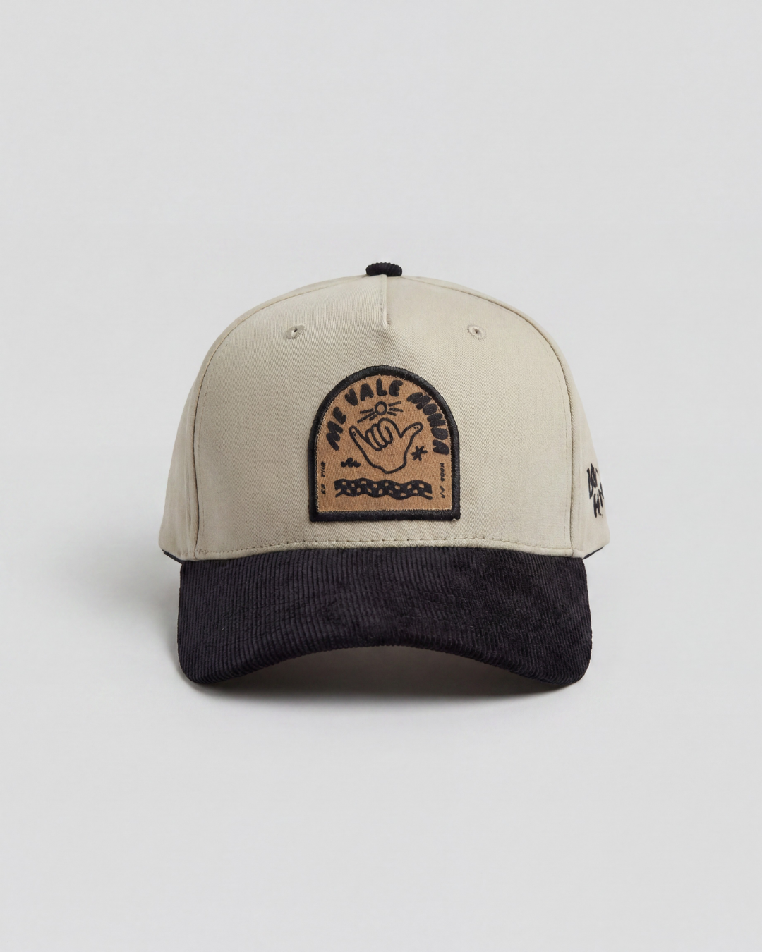 Gorra Me Vale Monda Beige Bohío (Beisbolera)