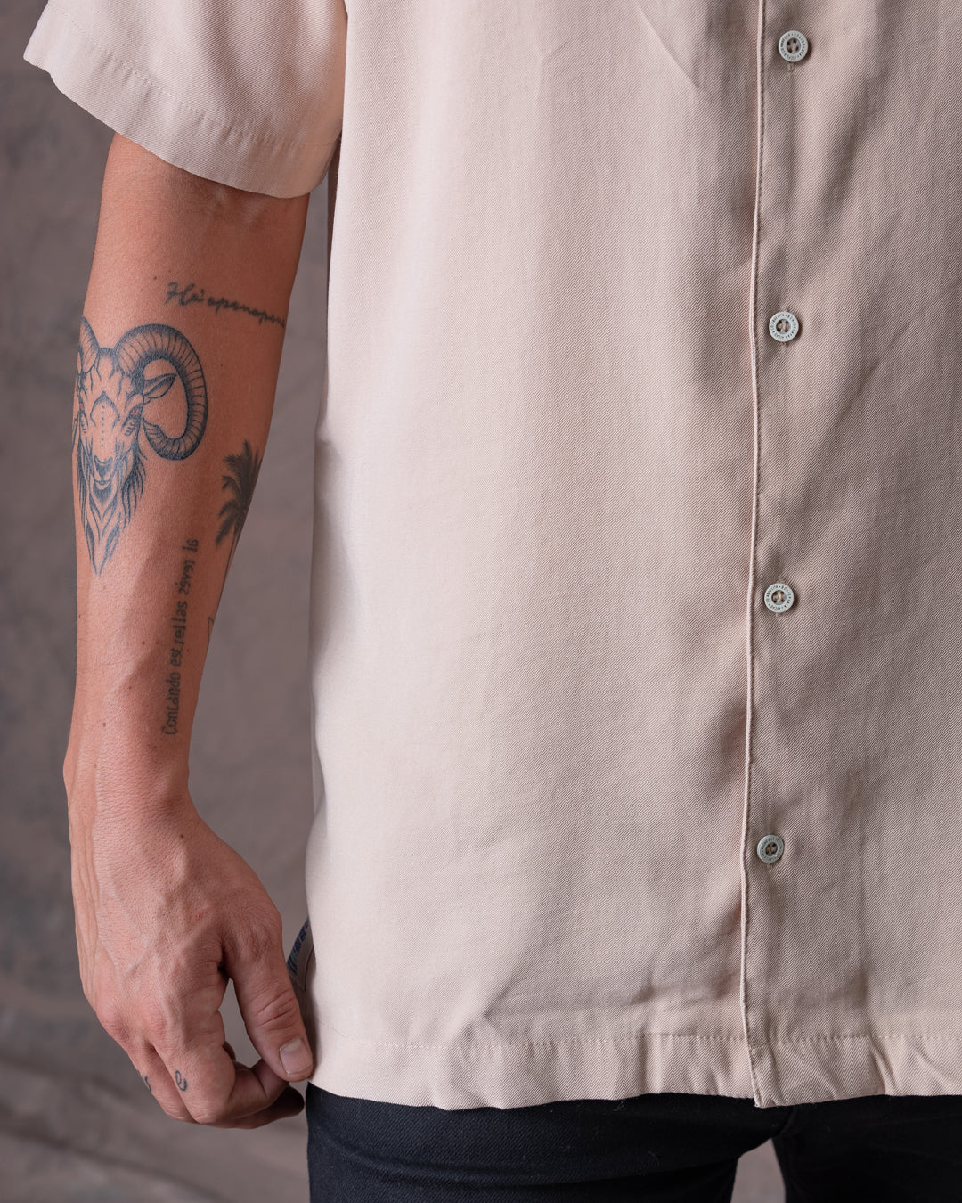 Camisa Unisex Dunan X Bohío Caqui (Rayón)