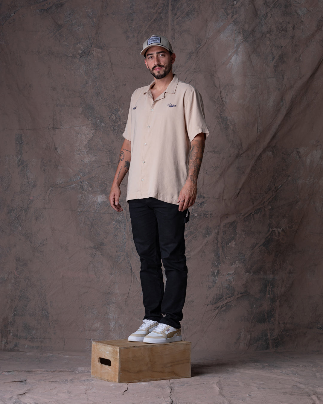 Camisa Unisex Dunan X Bohío Caqui (Rayón)