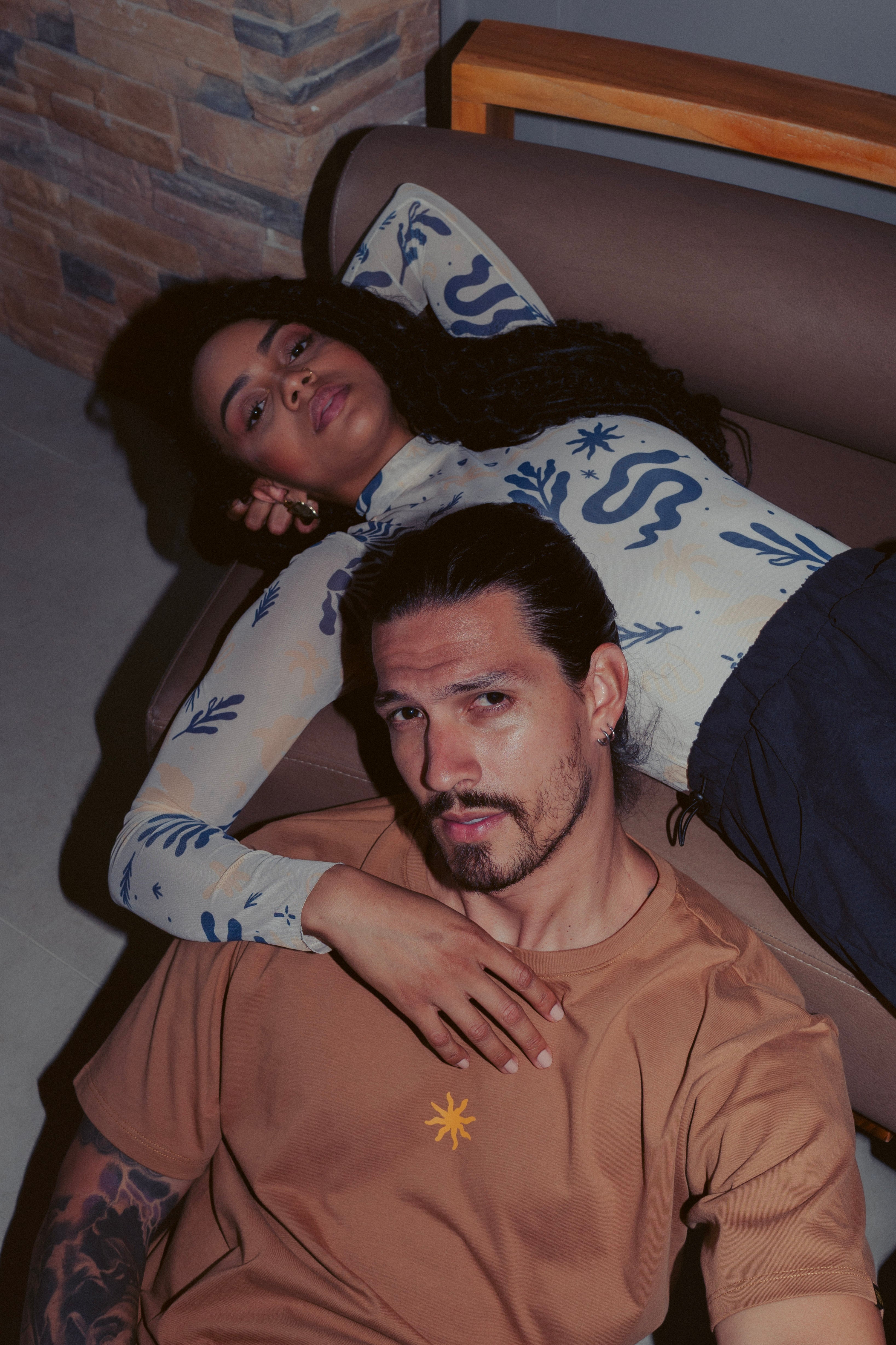 Camiseta Unisex Oversize Renacer Mostaza (190gr algodón)