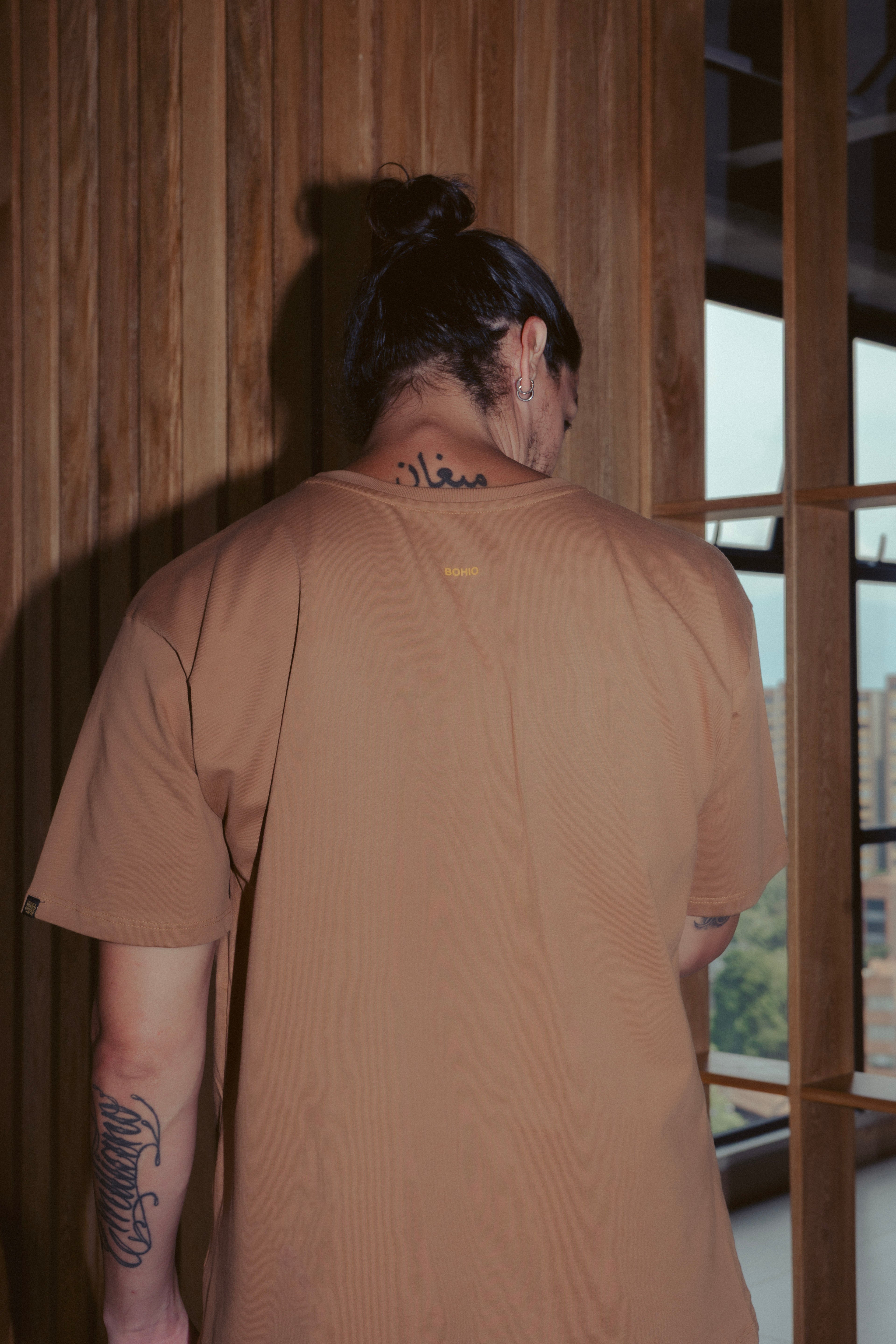Camiseta Unisex Oversize Renacer Mostaza (190gr algodón)