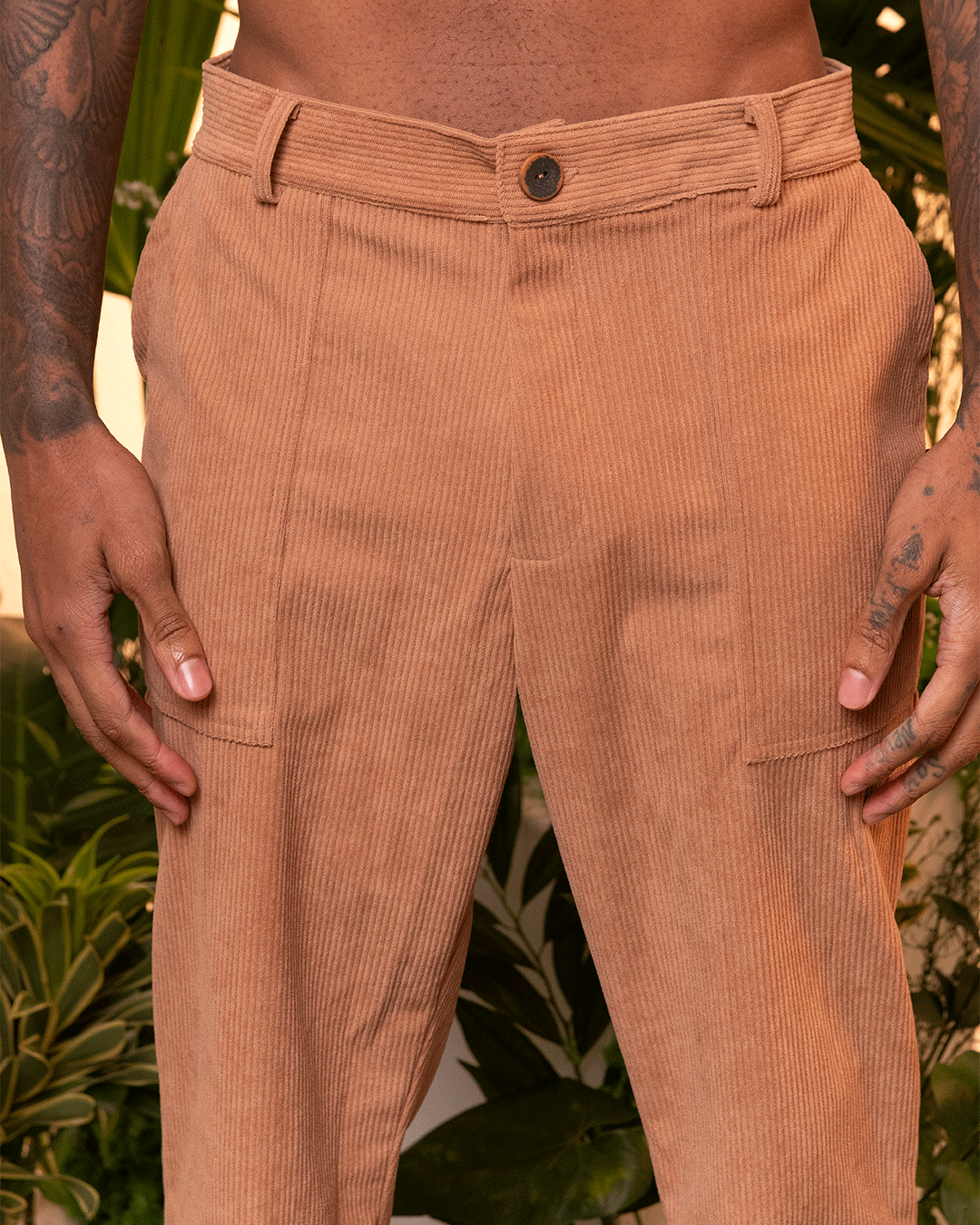 Pantalón Unisex Café (Corduroy)